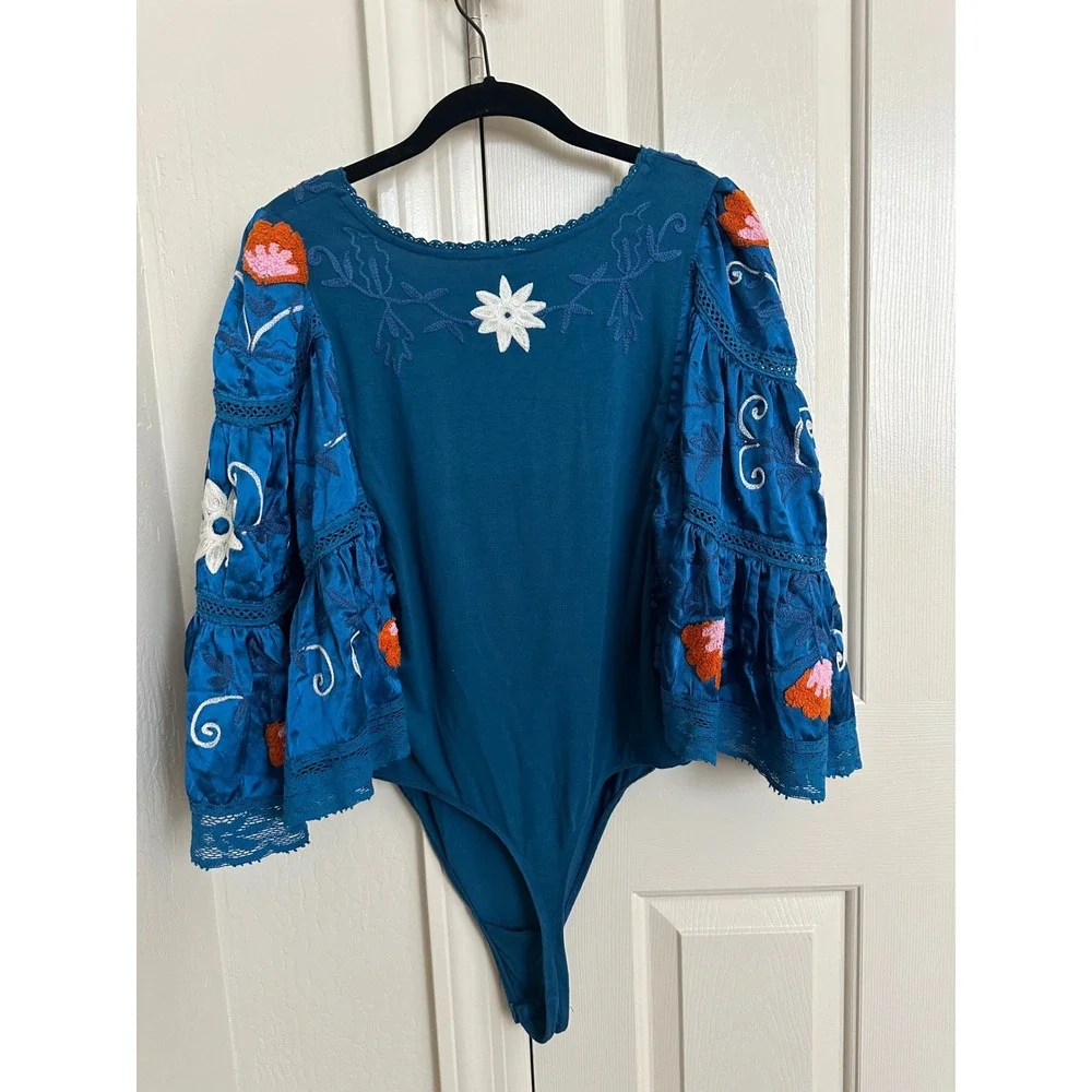 Free People Intimately Blue Tufted Floral Embroidered Bodysuit Bell Sleeves M